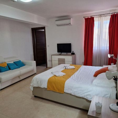 The Caves Apartments Saint Julian's 외부 사진