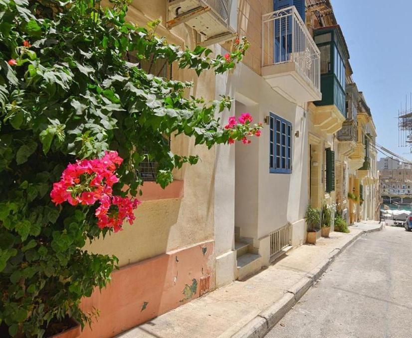 The Caves Apartments Saint Julian's 외부 사진