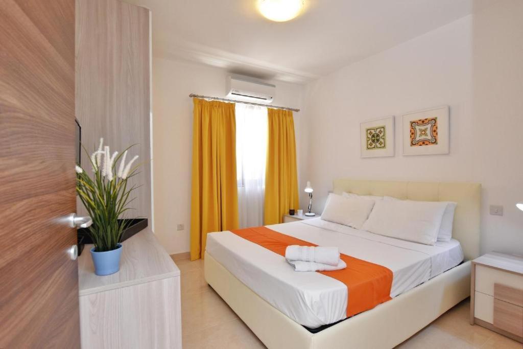 The Caves Apartments Saint Julian's 외부 사진