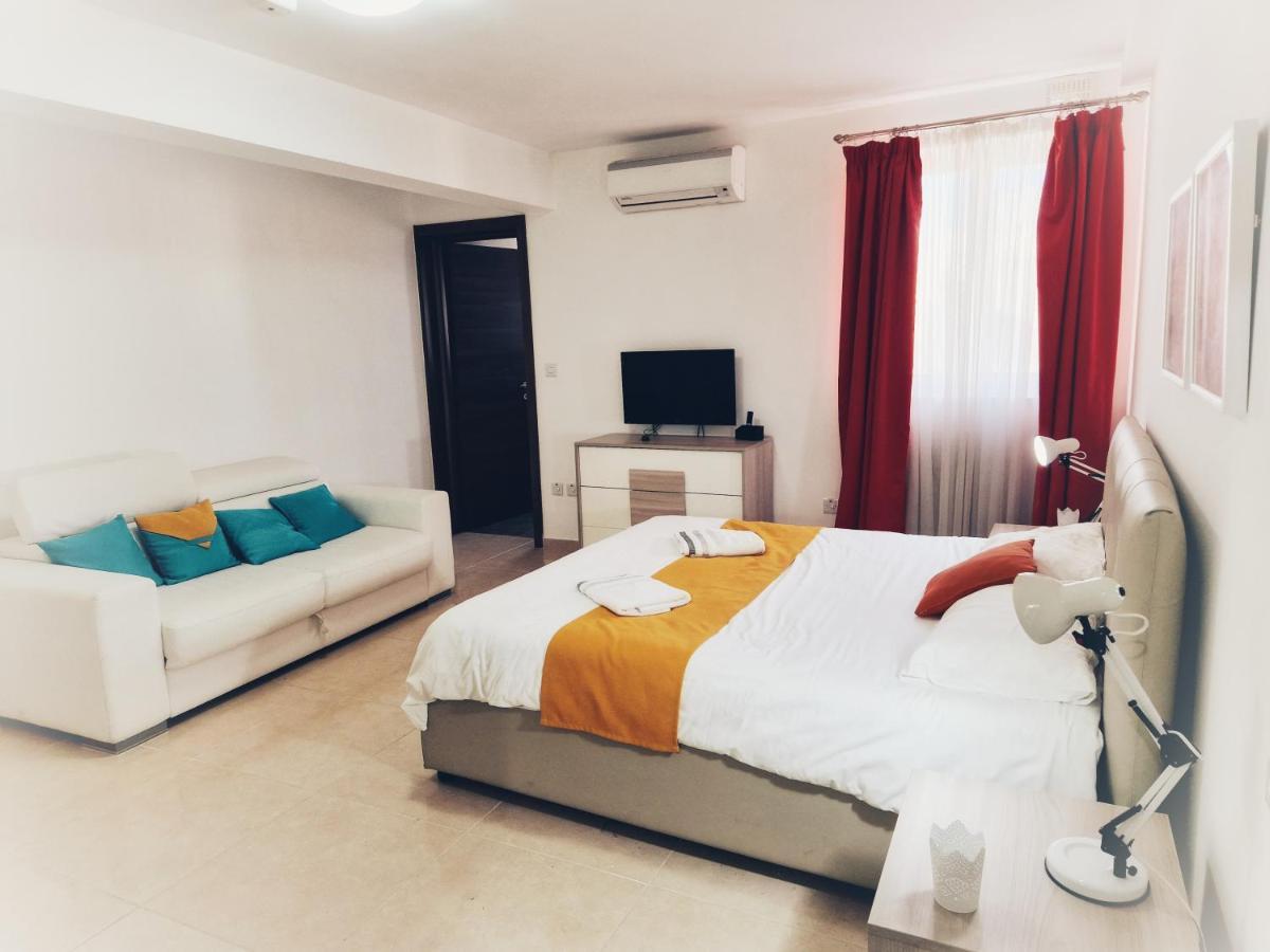 The Caves Apartments Saint Julian's 외부 사진